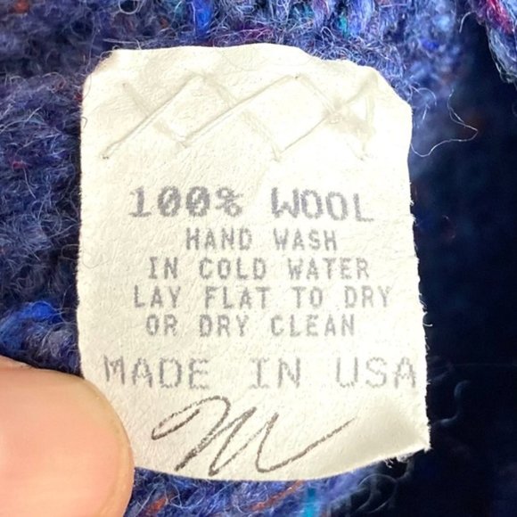 Vintage Blue Women's Sweater Vest - Picture 8 of 9